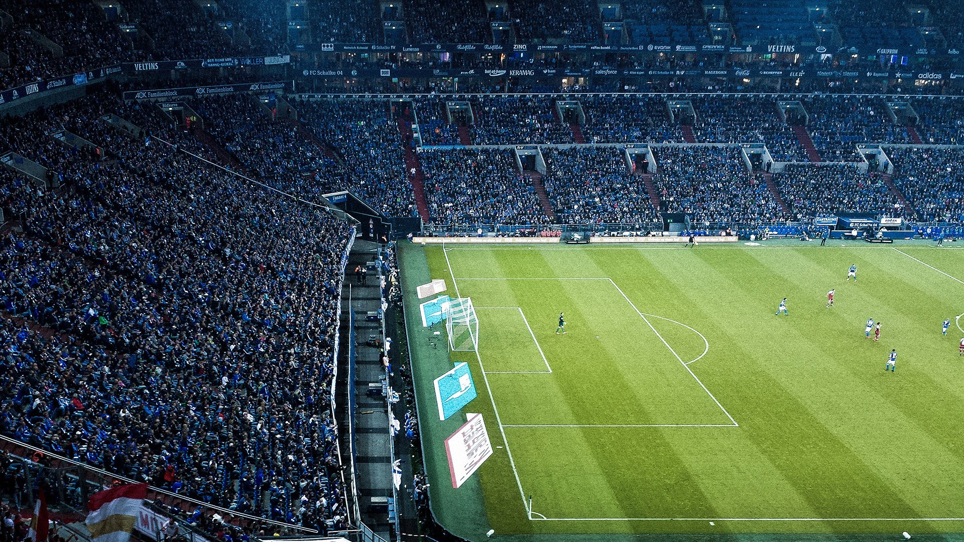 西甲国家德比之夜，哈兰德成为全场焦点，新王登基还是昙花一现？