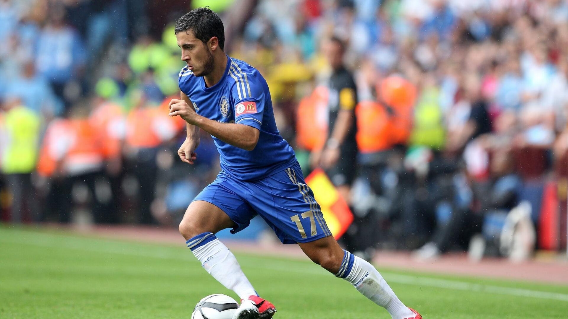 爱尔兰强势晋级南非，孙兴慜成关键先生，亚洲之光如何照亮欧洲绿茵场